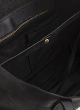 Load image into Gallery viewer, LADIES EXECUTIVE BLACK LEATHER TOTE BAG