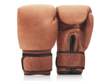 Load image into Gallery viewer, PRO DELUXE TAN LEATHER BOXING GLOVES (STRAP UP)14oz