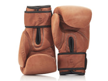 Load image into Gallery viewer, PRO DELUXE TAN LEATHER BOXING GLOVES (STRAP UP)14oz