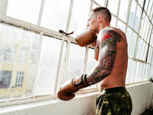 Load image into Gallery viewer, PRO DELUXE TAN LEATHER BOXING GLOVES (STRAP UP)14oz