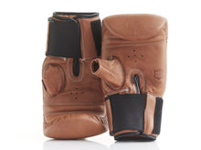Load image into Gallery viewer, PRO DELUXE TAN LEATHER BAG GLOVES
